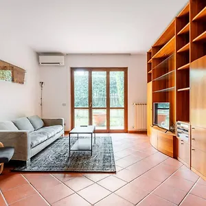 https://appartamento-70mq-con-giardino-e-parcheggio.it-tuscanyhotel.com